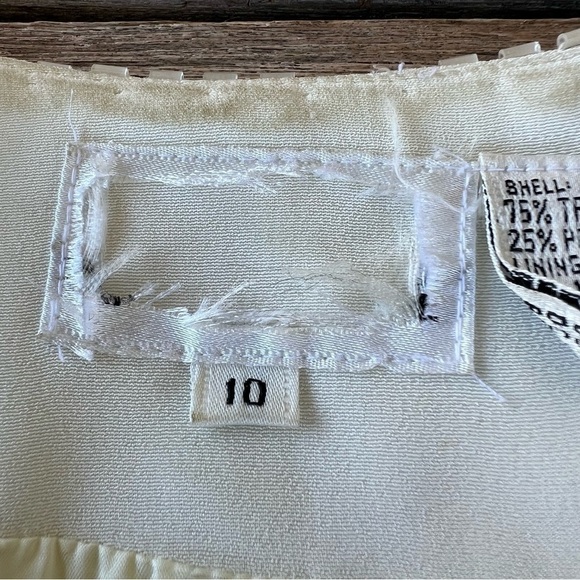 VTG Beaded Evening Jacket Heavily Embellished Winter White Pearl Triangle Sz 10 - Picture 12 of 16